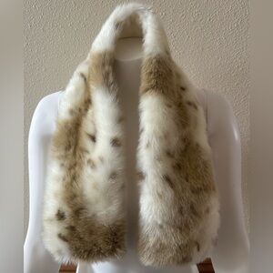 Women’s Faux Fur Neck Wrap
